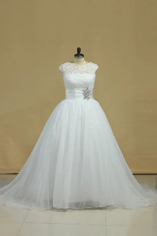 Bateau Wedding Dress Ball Gown Organza & Lace With Beading Lace A-line Dress