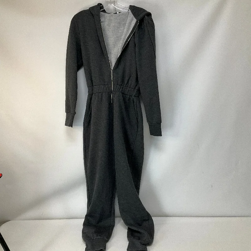 Jumpsuit By Cmb In Grey, Size: Xs Sequin unclassified dresses