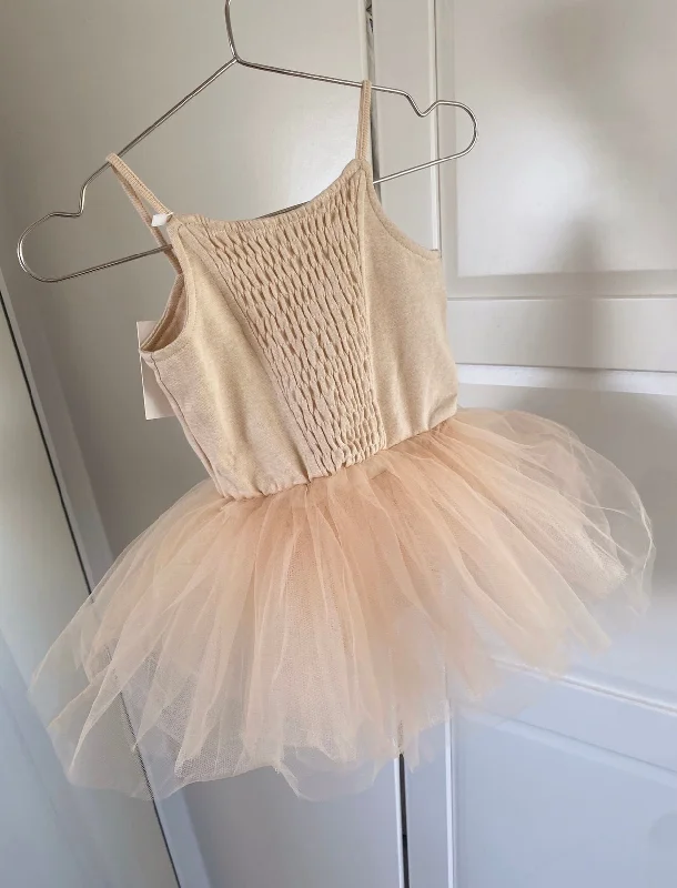 Undyed cotton peach tulle