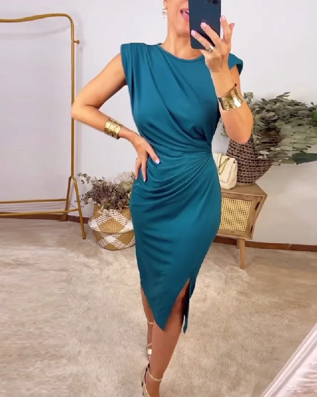 Sleeveless pleated slit solid color dress Elegant unclassified dresses