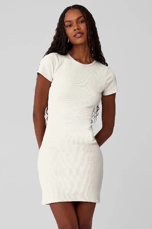 Goddess Ribbed Short Sleeve Dress - Ivory Fitted Pleated Skirt